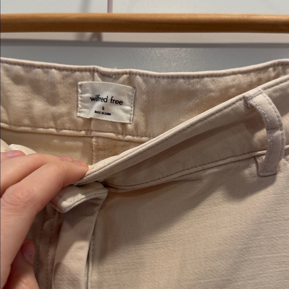 Aritzia Wilfred Free Brennan Cargo Utility Pants Cream Birch Size 6 Straight Leg - Picture 6 of 7